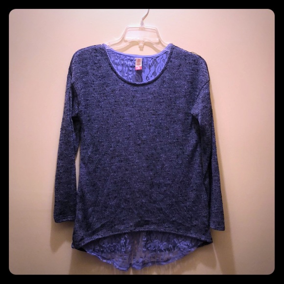 Sweater - Picture 1 of 4